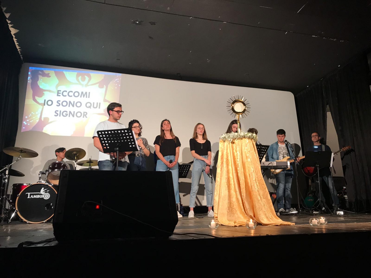 Serata giovanissimi al Lumi&eacute;r&egrave;